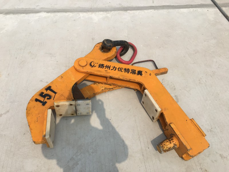管片垂直吊具